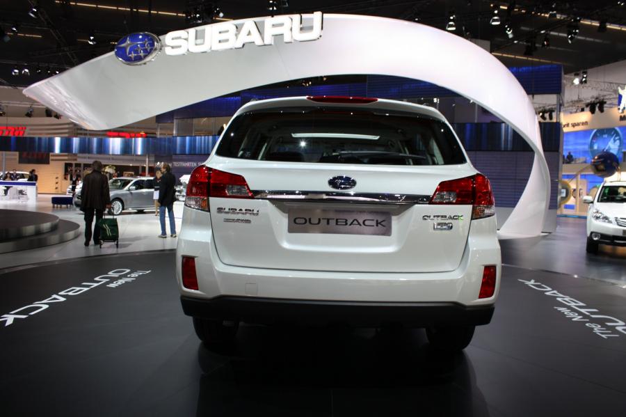 Subaru Outback 2010 года  (фото 5 из 79)